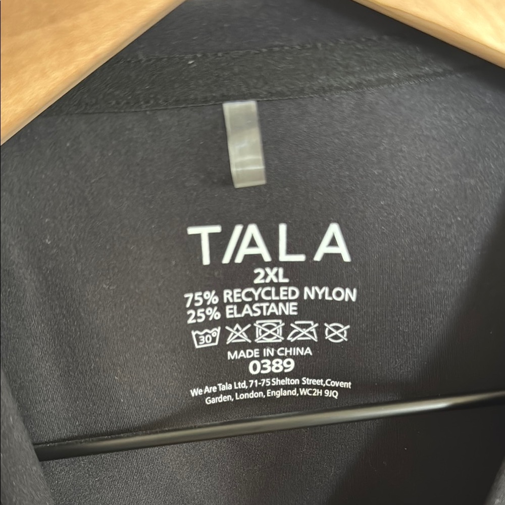 Tala Essential Basic Crop Black Tee - image 2